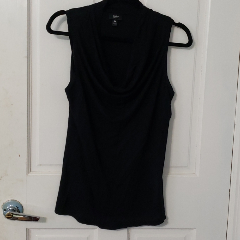 Black Sleevless Top Size Med